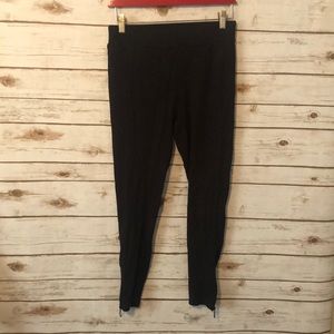 Black Fabletics leggings- side zip size m medium